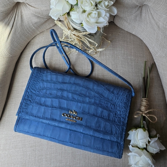 Coach Limited Edition Denim Embossed Crockidial Crossbody Shoulder Bag ( Blue ) - Picture 10 of 16